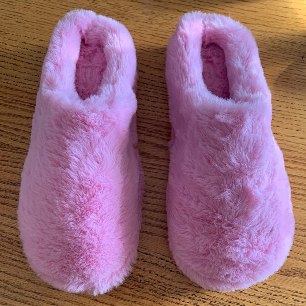 SKIMS Limited Edition Valentine’s Slipper | Bubble Gum | Size 42 (11)